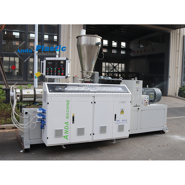 مصنع خط إنتاج آلة تصنيع نوافذ UPVC