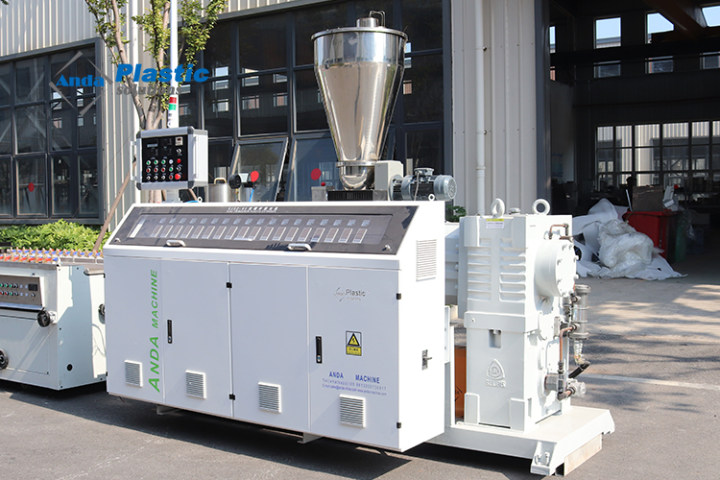 آلة برفع ملفات تعريف upvc موفرة للطاقة ومستدامة