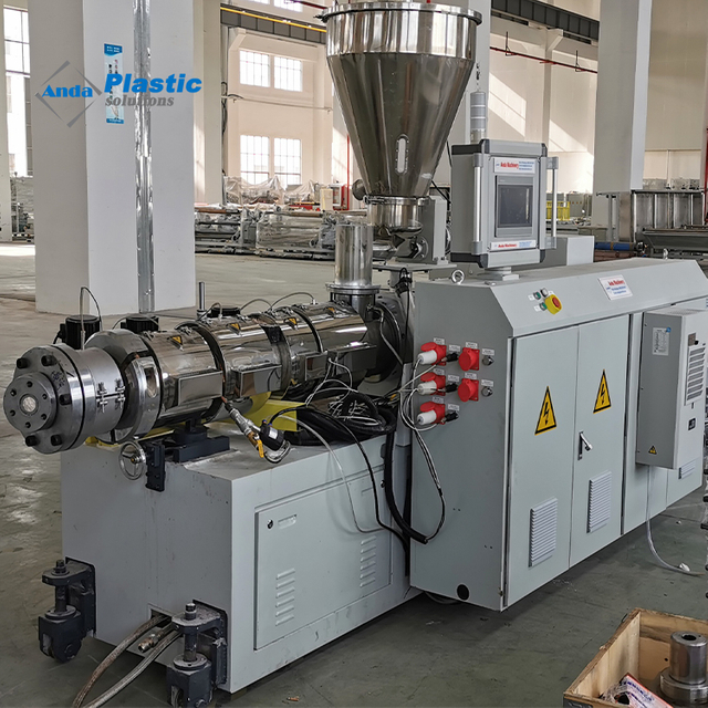 الشركة المصنعة لآلة لوحة الرغوة PVC