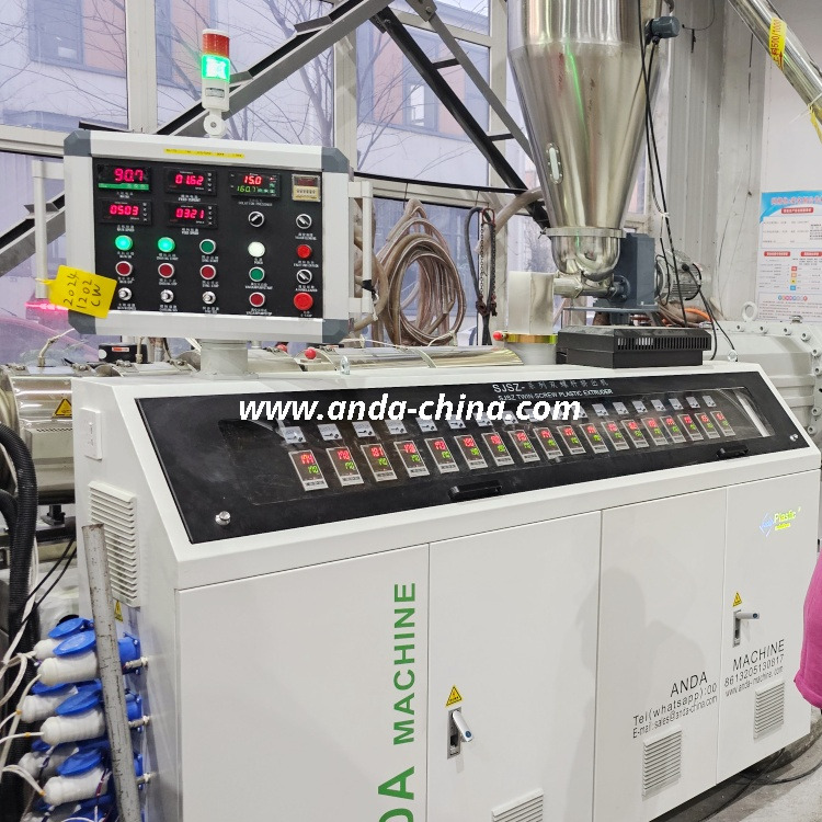 خط إنتاج ألواح الرغوة البلاستيكية