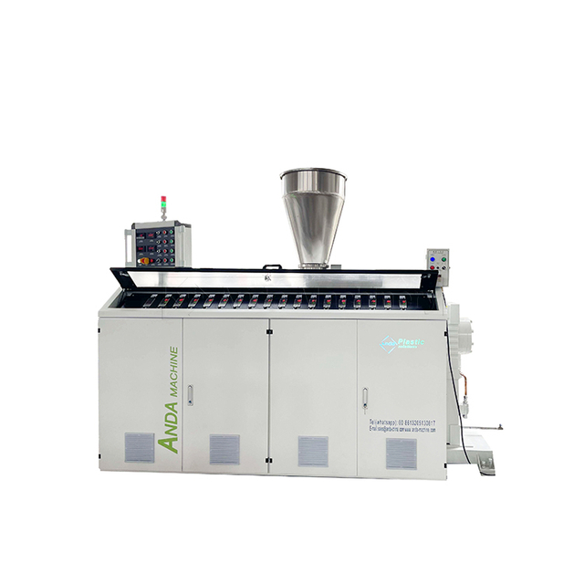 كيف يتم بثق الأنابيب البلاستيكية؟